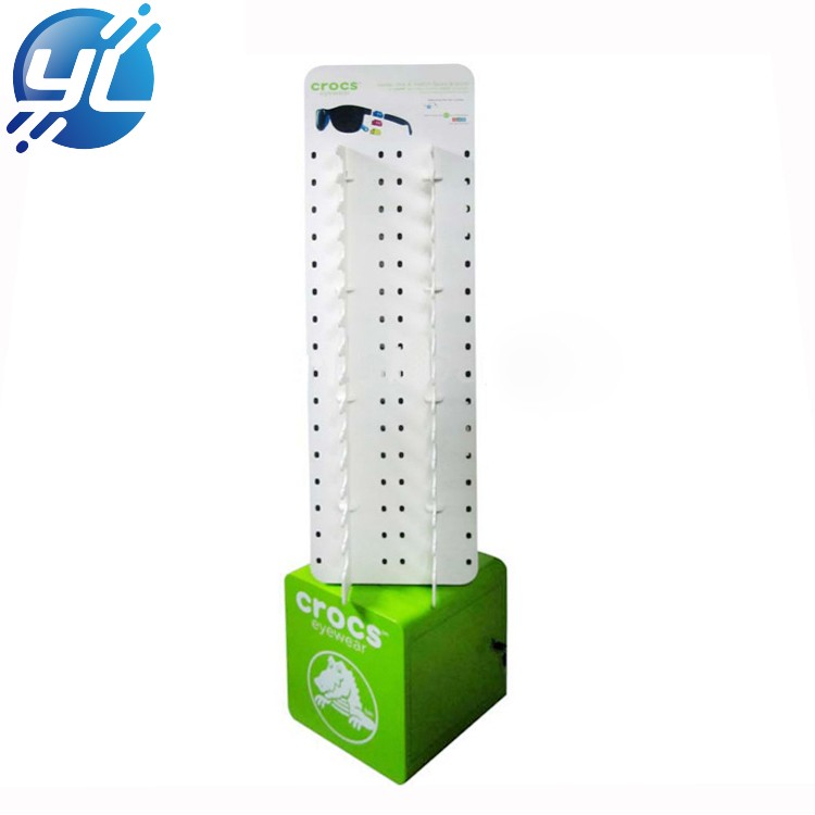 Floor standing Double sides rotatable wooden glasses display rack